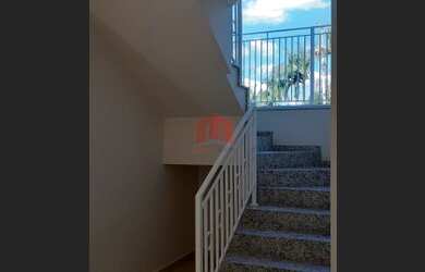 Imagem 3: Casa Sobrado. Piscina, Churrasqueira, 274m² de Áreae2 Vagas na garagem