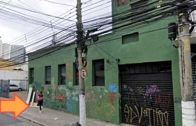 Imagem: O depósito possui 1000m² de Área e Imóvel novo e está localizado