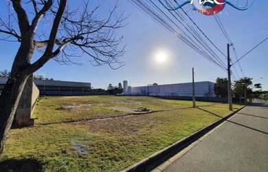 Imagem: O terreno possui 5.225m² de Área e está localizado em Distrito