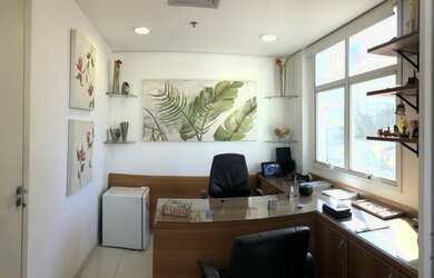 Imagem 7: Consultório para aluguel e venda tem 46 metros quadrados em Pinheiros...