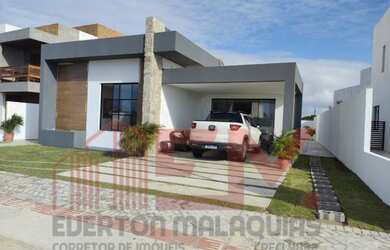 Imagem: A casa em condomínio possui 3 Dormitórios, 4 Banheiros, 2