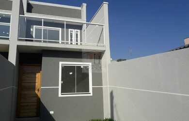 Imagem: A casa possui 3 Dormitórios, 1 Banheiro, 1 Vaga na garagem