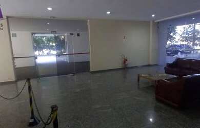 Imagem: O depósito possui 1 Vaga na garagem, 80m² de Área e está