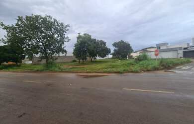 Imagem: O terreno possui 571m² de Área e está localizado em Plano