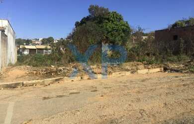 Imagem: O terreno possui 360m² de Área e está localizado em Jardim