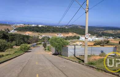 Imagem: O terreno possui 1000m² de Área e está localizado em Vale