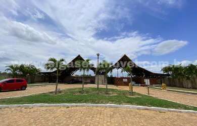 Imagem: O terreno possui 787m² de Área, Imóvel novo e está localizado