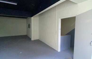 Imagem 4: Galpão/Depósito/Armazém para aluguel possui 430 metros quadrados