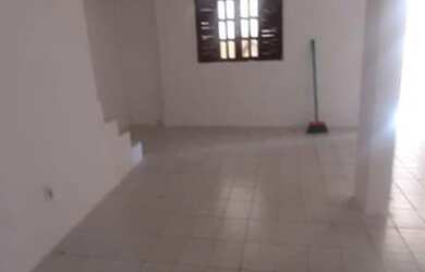 Imagem: A casa possui 2 Dormitórios, 4 Banheiros, 130m² de Área e