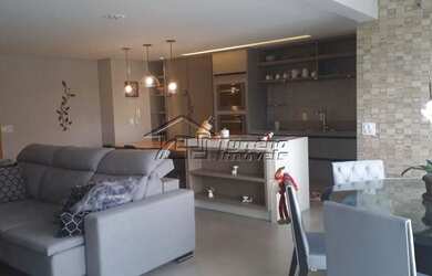 Imagem: O apartamento possui 2 Dormitórios, 2 Banheiros, 2 Vagas na