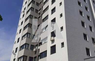 Imagem: O apartamento possui 3 Dormitórios, 1 Banheiro, 2 Vagas na