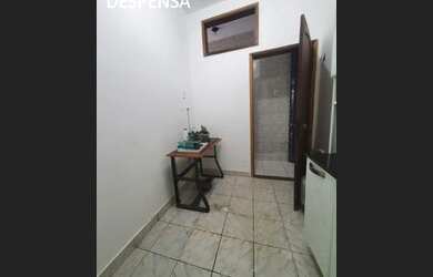 Imagem 16: VENDO BONITA CASA NO UTINGA