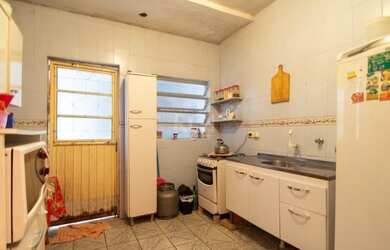 Imagem 8: Apartamento térreo à venda, bairro São João em Porto Alegre