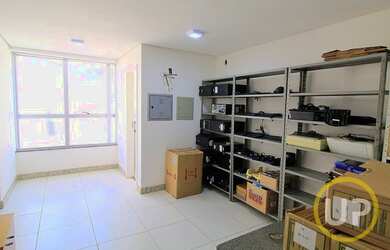 Imagem: O depósito possui 28m² de Área e está localizado em Santa