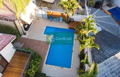 Imagem: A casa em condomínio possui 3 Dormitórios, 1 Banheiro, 5 Vagas