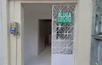 Imagem: A casa possui 1 Dormitório, 1 Banheiro, 30m² de Área e está