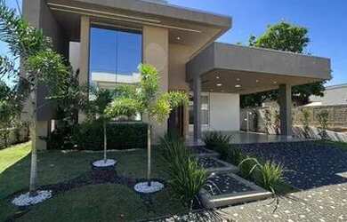 Imagem: A casa em condomínio possui 3 Dormitórios, 4 Banheiros, 4