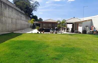 Imagem 16: CAsa com Piscina -Atibaia