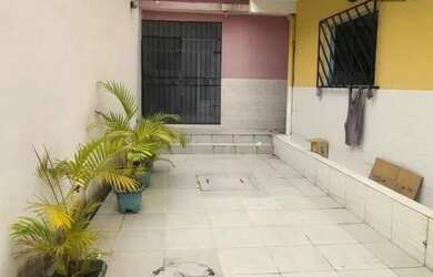 Imagem: A casa possui 2 Dormitórios, 1 Banheiro, 75m² de Área e