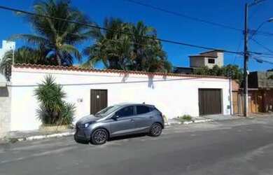 Imagem: A casa em condomínio possui 4 Dormitórios, 4 Banheiros, 4