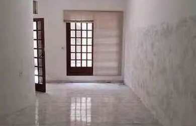 Imagem: O depósito possui 32m² de Área e está localizado em Barueri