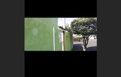 Imagem 2: Casa de fundo. 100m² de Área, 1 Banheiroe1 Dormitório