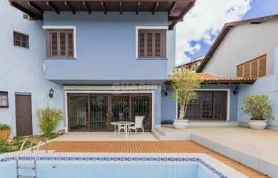 Imagem 2: Casa ampla de 4 dormitórios, sendo 3 suíte, no bairro Chácara das Pedras