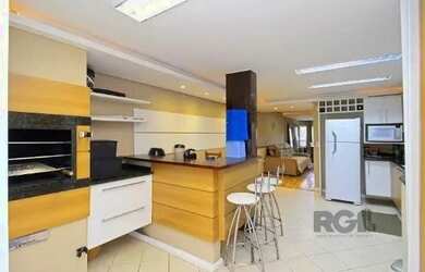 Imagem 16: Casa em Porto Alegre, no bairro Hípica, com 2 dormitório(s), e 2 banheiros, à venda