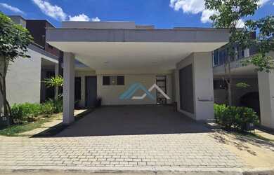 Imagem: Casa Mobiliada com 3 suítes, 200 m² - venda por R$ 2.599.000