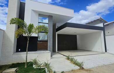 Imagem: A casa em condomínio possui 3 Dormitórios, 2 Banheiros, 2