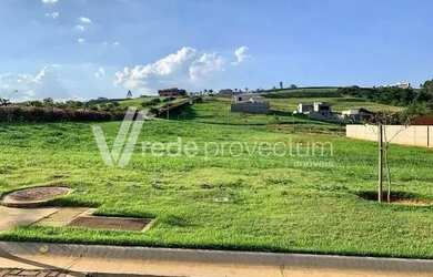 Imagem: O terreno possui 1010m² de Área e está localizado em Loteamento