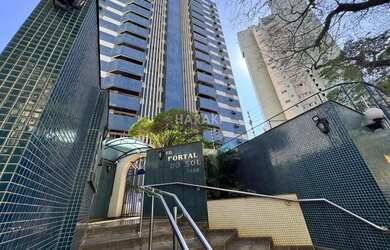 Imagem: O apartamento possui 4 Dormitórios, 4 Banheiros, 2 Vagas na