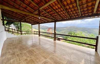 Imagem: A casa possui 5 Dormitórios, 1 Banheiro e 11m² de Área e