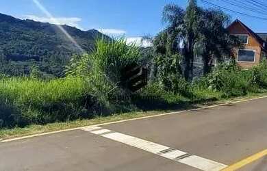 Imagem: O terreno possui 426m² de Área e está localizado em Dois