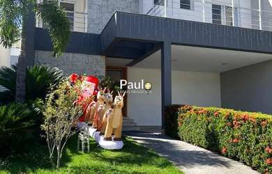 Imagem: A casa em condomínio possui 4 Dormitórios, 2 Banheiros, 4