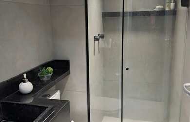 Imagem 8: Mar e montanha. Acomodam 4 pessoas, 1 Vaga na garageme2 Dormitórios