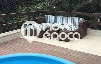 Imagem: O apartamento possui 3 Dormitórios, 5 Banheiros, 3 Vagas na