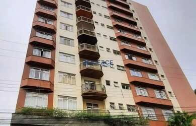 Imagem: O apartamento possui 3 Dormitórios, 1 Banheiro, 1 Vaga na garagem