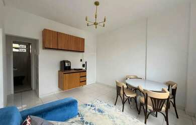 Imagem: O apartamento possui 1 Dormitório, 1 Banheiro, 50m² de Área