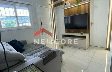 Imagem: A casa possui 2 Dormitórios, 1 Banheiro, 2 Vagas na garagem