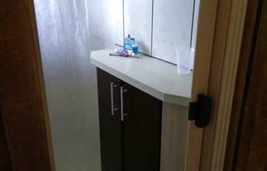 Imagem: A casa possui 2 Dormitórios, 1 Banheiro, 1 Vaga na garagem