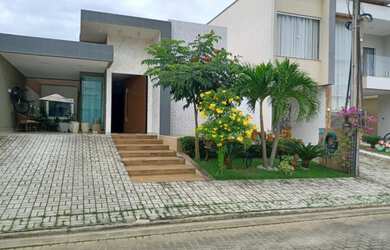 Imagem: A casa em condomínio possui 3 Dormitórios, 4 Banheiros, 2