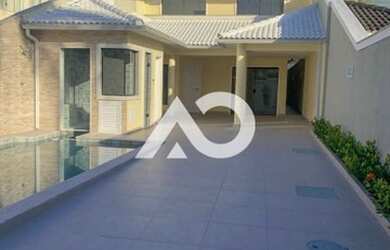 Imagem: A casa em condomínio possui 5 Dormitórios, 5 Banheiros, 4