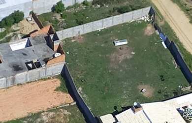 Imagem: O terreno possui 750m² de Área e está localizado em Zona