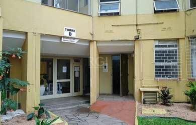 Imagem: O apartamento possui 1 Dormitório, 1 Banheiro, 42m² de Área