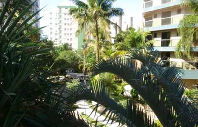 Imagem: O apartamento possui 4 Dormitórios, 2 Banheiros, 2 Vagas na