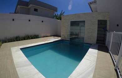 Imagem: O apartamento possui 3 Dormitórios, 1 Banheiro, 2 Vagas na