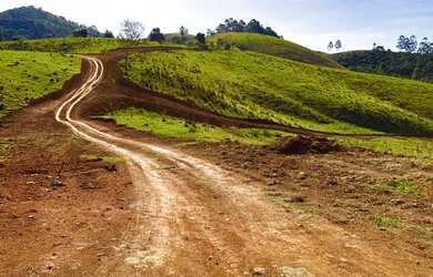 Imagem 2: Lote/Terreno para venda possui 1000 metros quadrados em Centro - Nazaré Paulista - SP