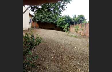 Imagem 1: Terreno. 300m² de Área