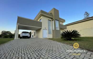 Imagem 1: Casa de Alto Padrão à venda em condomínio fechado de Atibaia